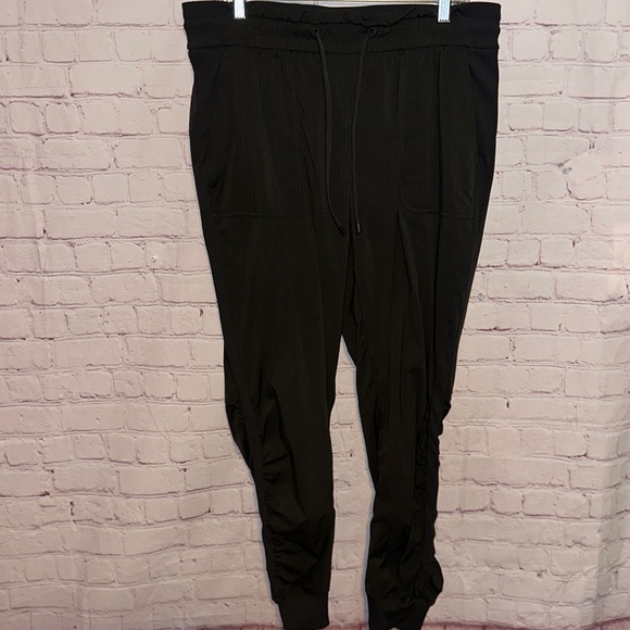 lululemon athletica Pants - Lululemon Beyond the Studio Jogger Size 14